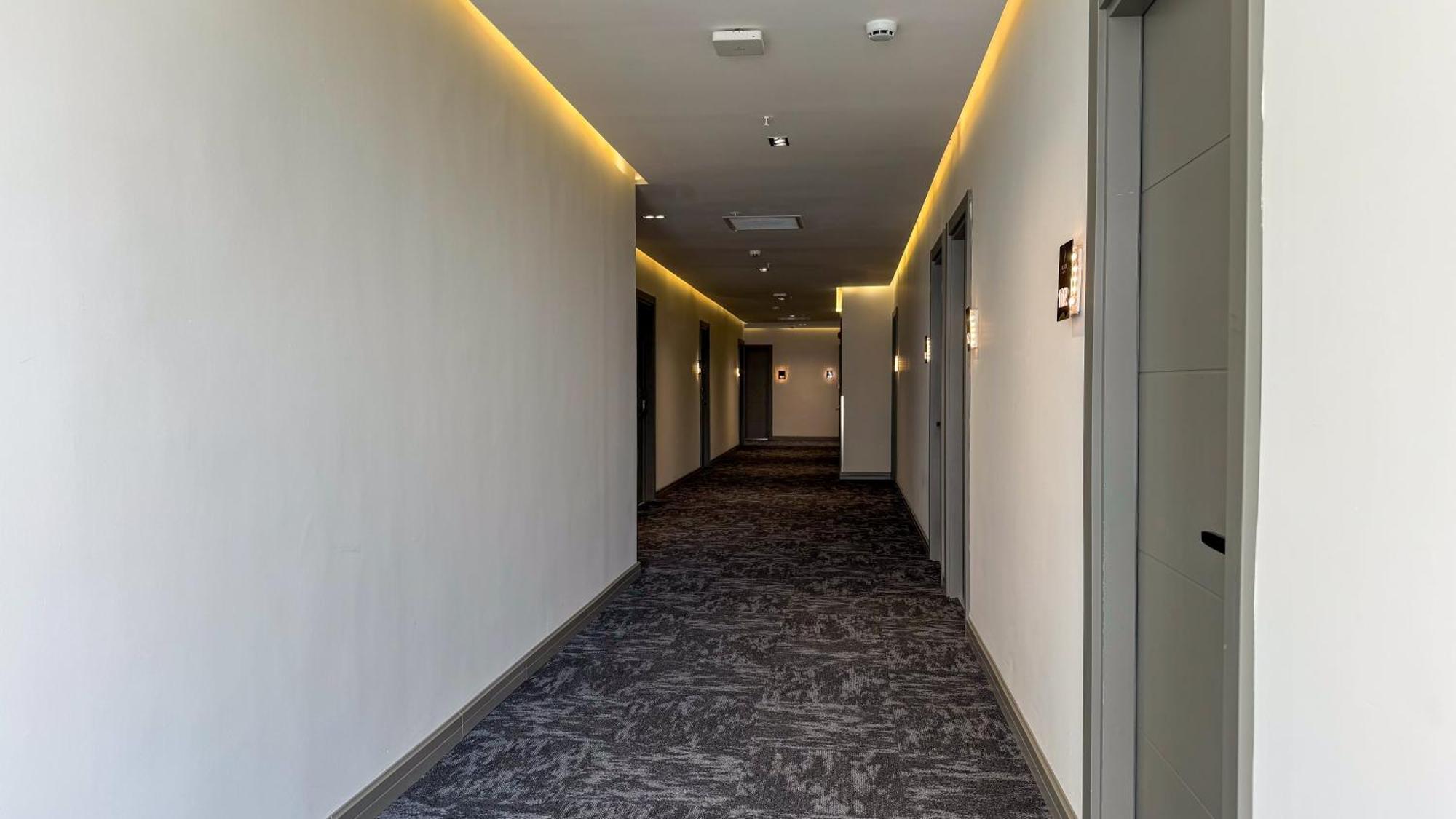 Alice Hotel Antalya Exteriör bild