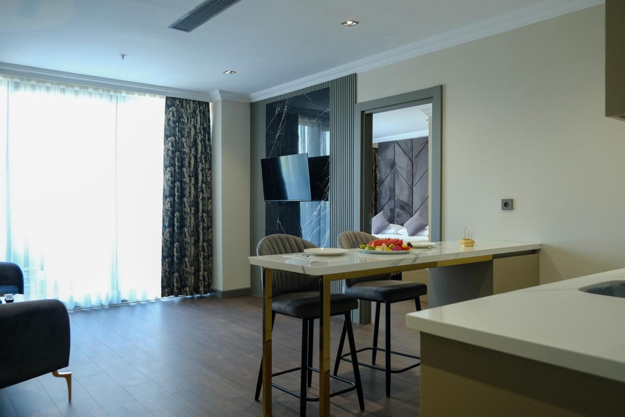 Alice Hotel Antalya Exteriör bild